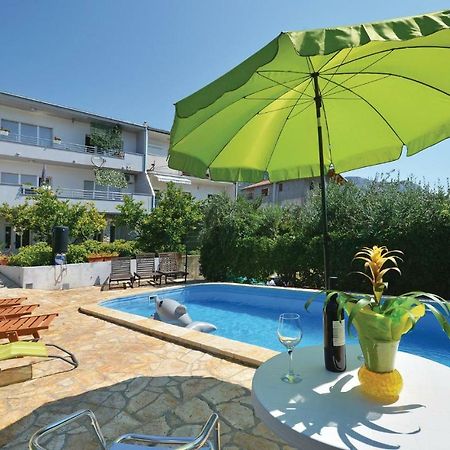 1 Bedroom Nice Apartment In Kastel Sucurac Kastela Exterior photo